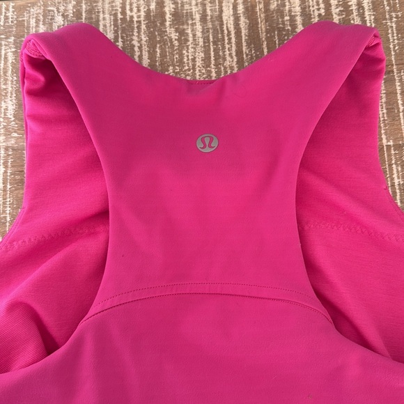 lululemon athletica Tops - Pink Lululemon Tank. Size XS. Great Condition